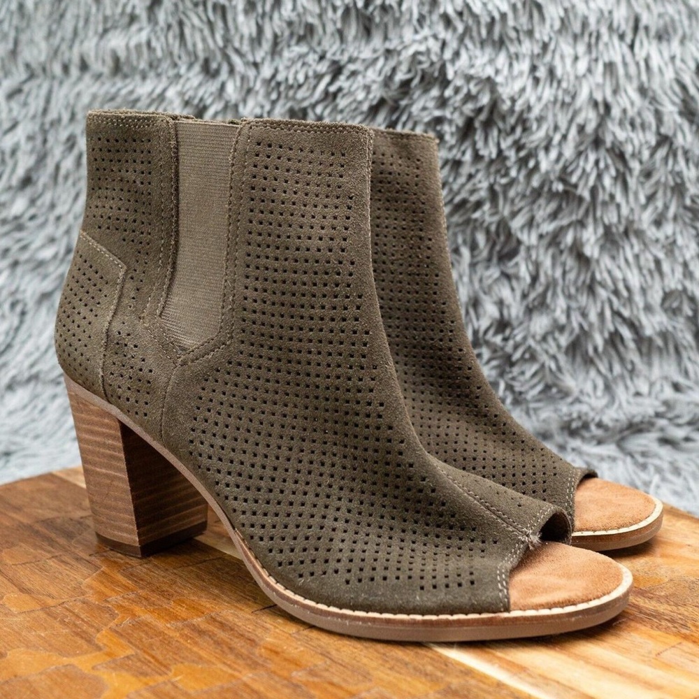 Tom’s | Olive Peep-Toe Ankle Boots